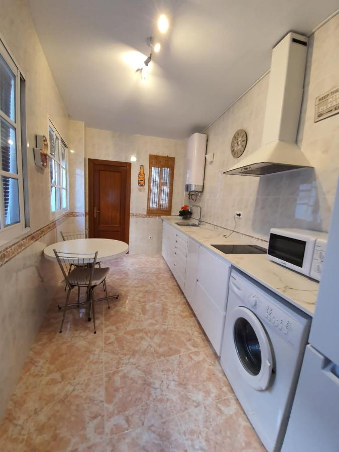 Apartamento Ollerías Málaga Exterior foto