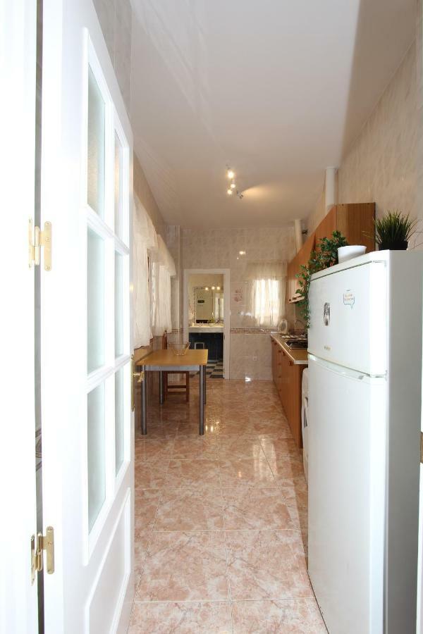 Apartamento Ollerías Málaga Exterior foto