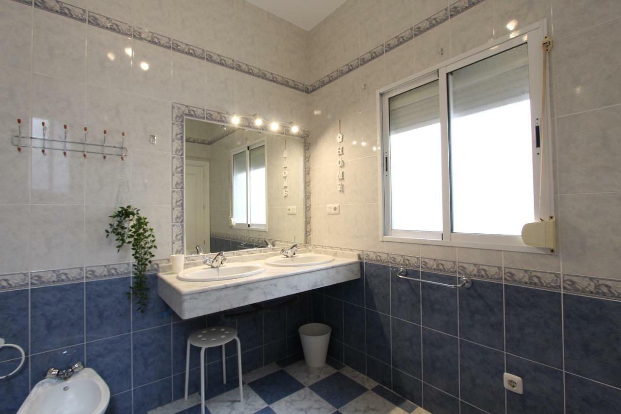 Apartamento Ollerías Málaga Exterior foto