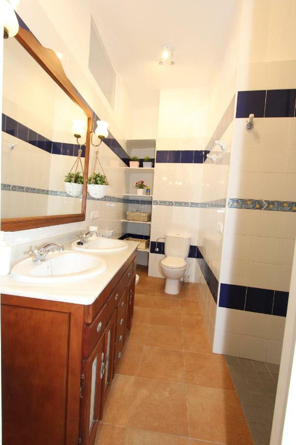 Apartamento Ollerías Málaga Exterior foto