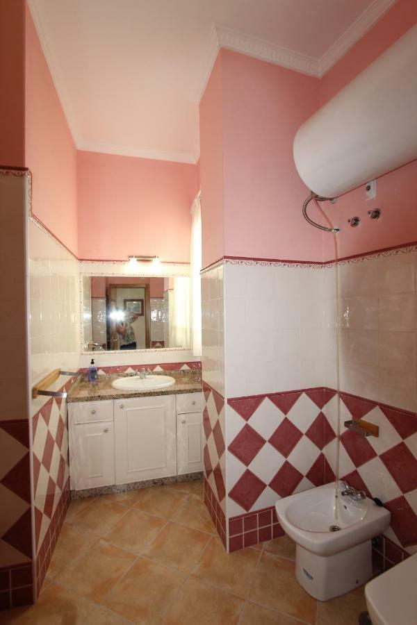 Apartamento Ollerías Málaga Exterior foto